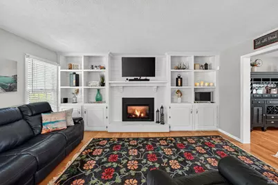 18101 Burton Drive, South Bend, IN 46637 - Photo 4