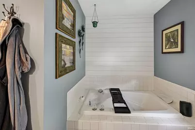 18101 Burton Drive, South Bend, IN 46637 - Photo 16
