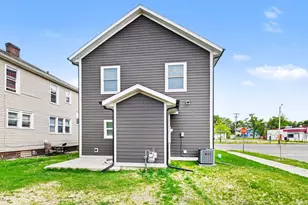1130 W Lincoln Way Way, South Bend, IN 46616 - Photo 16