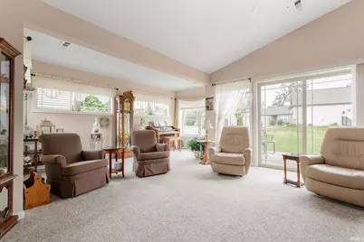 25251 Brynnwood Drive, Elkhart, IN 46514 - Photo 10
