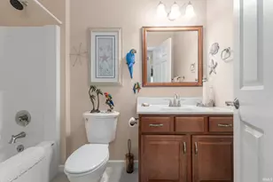 25251 Brynnwood Dr, Elkhart, IN 46514 - Photo 12