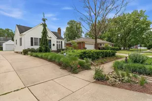 710 E Eckman St, South Bend, IN 46614 - Photo 30