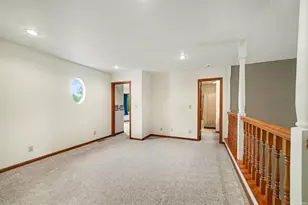 1212 Echo Dr, South Bend, IN 46614 - Photo 18