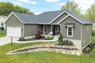 313 W Rigg St, New Carlisle, IN 46552 - Photo 2