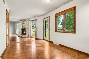 12211 Saddlehorn Ct, Granger, IN 46530 - Photo 6