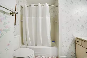 803 W Grove St, Mishawaka, IN 46545 - Photo 14