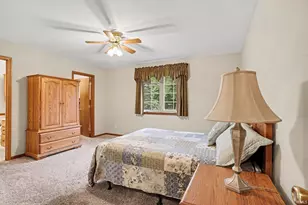 17981 Bay Winds Dr, South Bend, IN 46635 - Photo 10