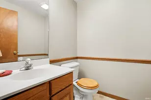 17981 Bay Winds Dr, South Bend, IN 46635 - Photo 16
