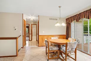 17981 Bay Winds Dr, South Bend, IN 46635 - Photo 8