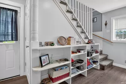 114 E Randolph Street, La Paz, IN 46537 - Photo 8