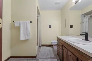 21465 Old Walnut Ct, South Bend, IN 46628 - Photo 18