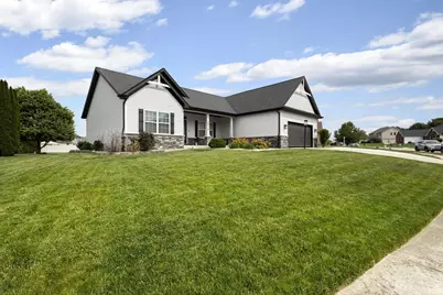 5919 Boxwood Dr E, South Bend, IN 46614 - Photo 2