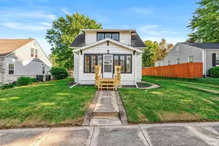 306 E Oakside St, South Bend, IN 46614 - Photo 2