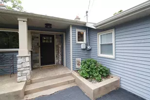 30642 N Shore Dr, Elkhart, IN 46514 - Photo 4