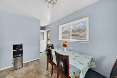 1403 W 6th Street, Mishawaka, IN 46544 - Photo 8