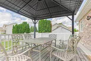 53051 Woodmar Dr, Granger, IN 46530 - Photo 6