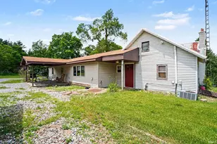7485 W 50 N, Angola, IN 46703 - Photo 24