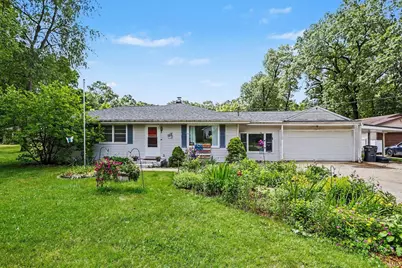 26660 Lakeview Drive, Elkhart, IN 46514 - Photo 2