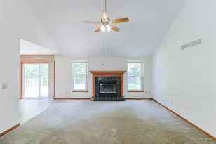 10205 Rosewood Ct, Osceola, IN 46561 - Photo 14