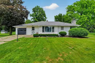 24701 Cr 20 Rd, Elkhart, IN 46517 - Photo 1