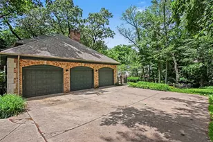 51125 Midlothian Ct, Granger, IN 46530 - Photo 2