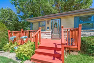 2811 Fredrickson St, South Bend, IN 46628 - Photo 2
