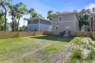 1011 Allen St, South Bend, IN 46616 - Photo 40