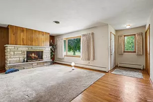 1526 S Main St, Mishawaka, IN 46544 - Photo 4