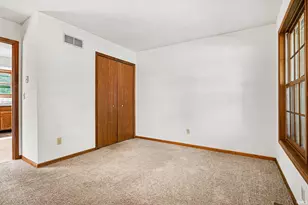 52160 Trinity Ct, South Bend, IN 46637 - Photo 10