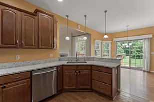 50910 Stonebridge Dr, Granger, IN 46530 - Photo 12
