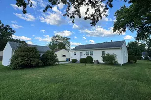 54668 28th St, South Bend, IN 46635 - Photo 6