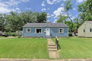 1901 N Brookfield St, South Bend, IN 46628 - Photo 1
