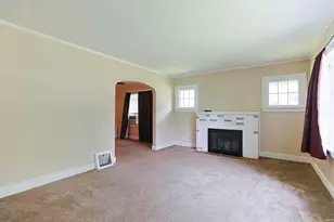 2157 Berkley Pl, South Bend, IN 46616 - Photo 6