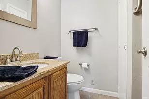 121 S Twyckenham Dr, South Bend, IN 46617 - Photo 18