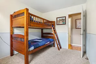 121 S Twyckenham Dr, South Bend, IN 46617 - Photo 20