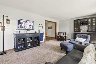 18309 Burton Ct, South Bend, IN 46637 - Photo 2