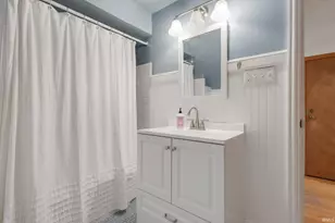 1106 N St Joseph St, South Bend, IN 46617 - Photo 28