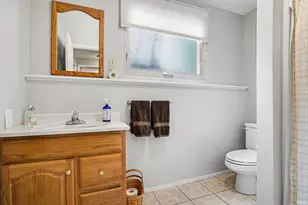 2009 Scottswood Cir, South Bend, IN 46617 - Photo 16