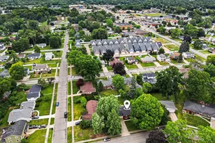 2009 Scottswood Cir, South Bend, IN 46617 - Photo 34