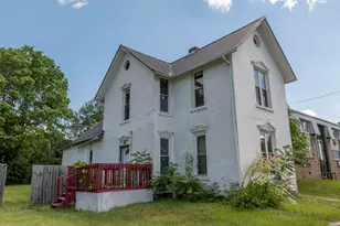 154 Middlebury St, Elkhart, IN 46516 - Photo 2