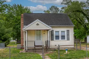52118 Helmen Ave, South Bend, IN 46637 - Photo 16