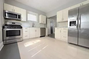 2819 Mishawaka Ave, South Bend, IN 46615 - Photo 8