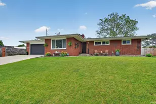 1024 E Eckman St, South Bend, IN 46614 - Photo 28