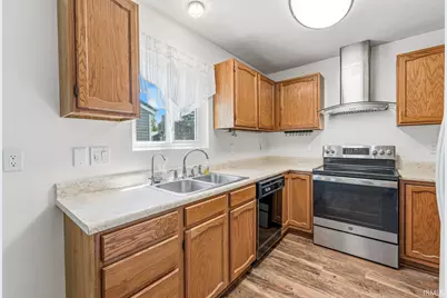 1111 B J Street, Mishawaka, IN 46545 - Photo 12