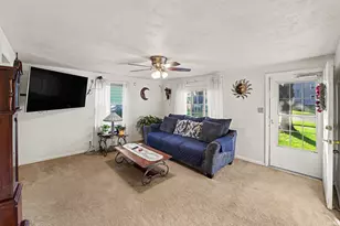 3701 Fellows St, South Bend, IN 46614 - Photo 6