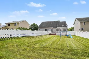 3909 Rockmount Ln, Mishawaka, IN 46544 - Photo 16
