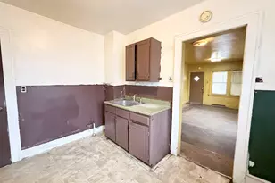 2317 Linden St, South Bend, IN 46628 - Photo 14
