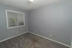 1214 N Olive St, South Bend, IN 46628 - Photo 16