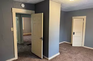 1149 E Indiana Ave, South Bend, IN 46613 - Photo 20