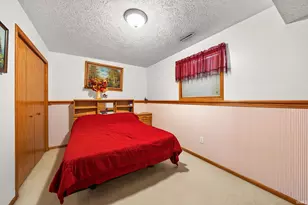 892 Essex Dr, Westchester Township, IN 46304 - Photo 20